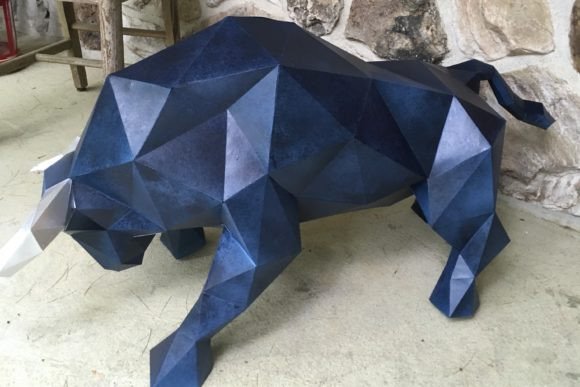 Bull Paper Sculpture: A Creative Addition to Your Workflow